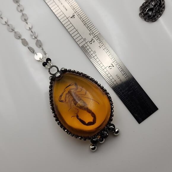 Amber Scorpion Necklace - Picture 6 of 7